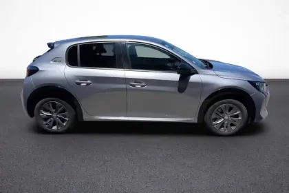 Photo 6 Peugeot 208  Electrique 50 kWh 136ch