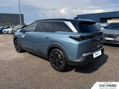 Photo 33 Peugeot 5008  Hybrid 145 ch e-DCS6