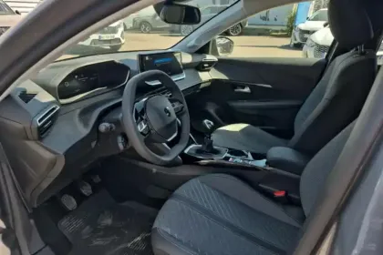 Photo 9 Peugeot 208  Turbo 100 ch BVM6