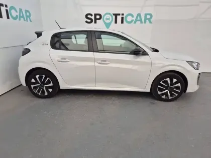 Photo 18 Peugeot 208  Hybrid 110 ch e-DCS6