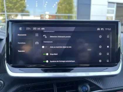 Photo 39 Peugeot 2008  Hybrid 145 e-DCS6