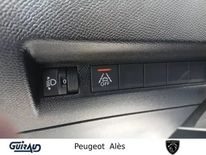 Photo 14 Peugeot 208  Electrique 50 kWh 136ch