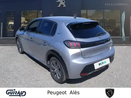 Photo 6 Peugeot 208  Electrique 50 kWh 136ch