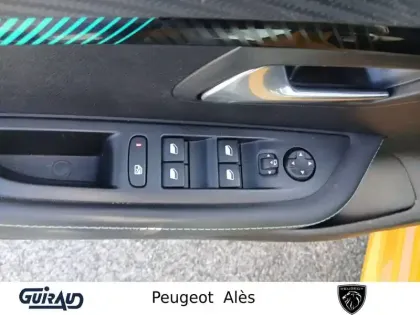 Photo 12 Peugeot 208  Electrique 50 kWh 136ch