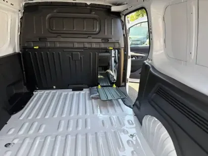 Photo 33 Opel Combo  CARGO XL DIESEL 100 CH MANUELLE