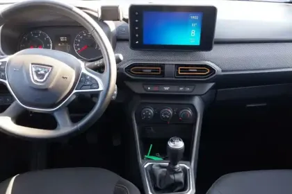 Photo 8 Dacia Sandero  ECO-G 100 - 22