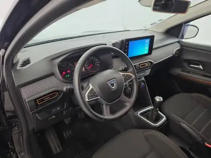 Photo 18 Dacia Sandero  ECO-G 100 - 22