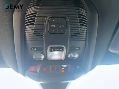 Photo 14 Peugeot 3008  Hybrid 225 e-EAT8