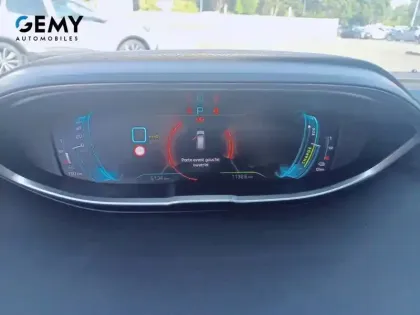 Photo 19 Peugeot 3008  Hybrid 225 e-EAT8