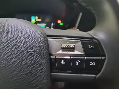 Photo 52 DS DS 4  Hybride E-Tense 225 EAT8