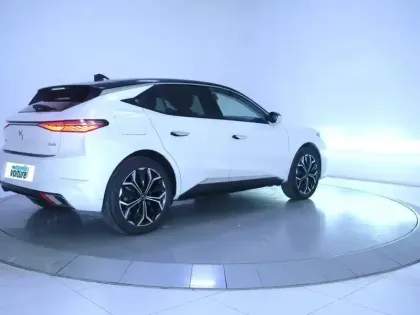 Photo 28 DS DS 4  Hybride E-Tense 225 EAT8