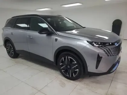 Photo 7 Peugeot 5008  Hybrid 145 ch e-DCS6