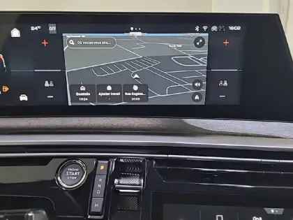 Photo 42 Peugeot 5008  Hybrid 145 ch e-DCS6