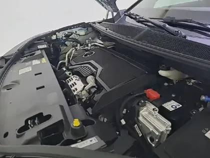 Photo 38 Peugeot 5008  Hybrid 145 ch e-DCS6