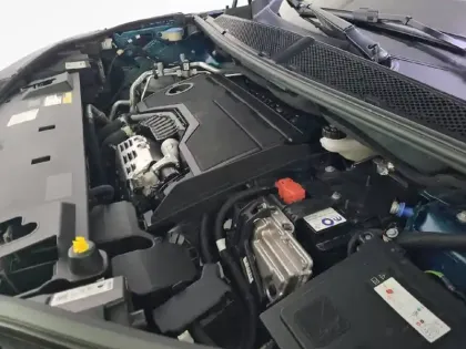 Photo 14 Peugeot 3008  Hybrid 145 e-DCS6