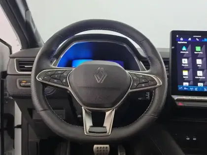 Photo 24 Renault Symbioz  E-Tech full hybrid 145