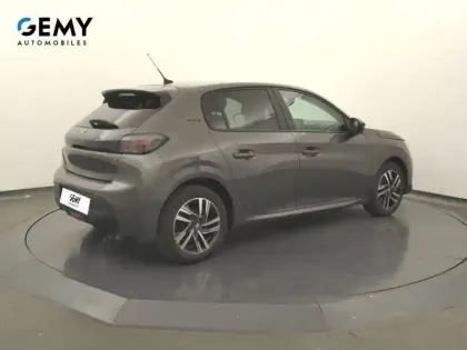 Photo 33 Peugeot 208  PureTech 100 S&S BVM6