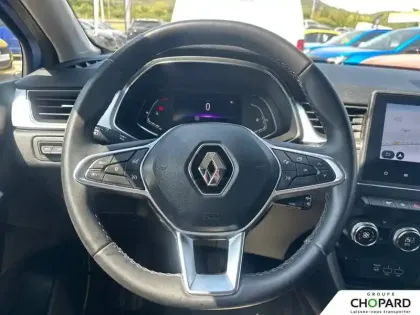 Photo 15 Renault Captur  mild hybrid 140