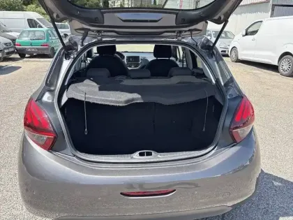 Photo 15 Peugeot 208  1.2 PureTech 82ch BVM5