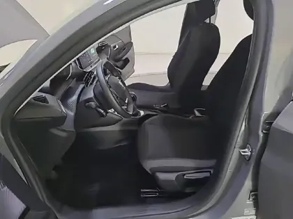 Photo 13 Peugeot 208  PureTech 75 S&S BVM5