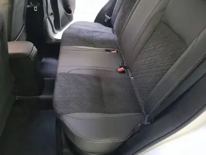 Photo 37 Suzuki Vitara  1.0 Boosterjet