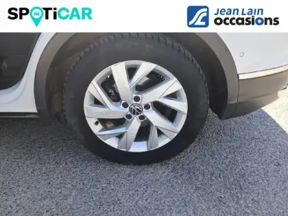 Photo 12 Volkswagen Tiguan  1.5 TSI 150ch DSG7