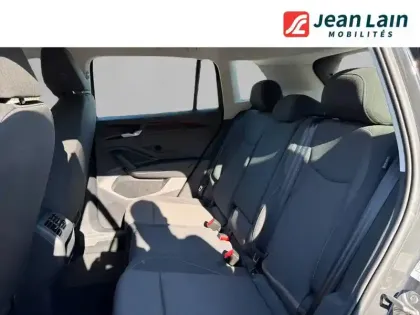 Photo 16 Volkswagen Tiguan  1.5 eTSI 131ch DSG7
