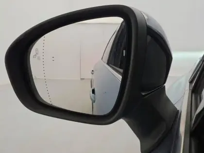 Photo 17 Renault Symbioz  E-Tech full hybrid 145