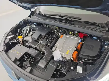 Photo 19 Renault Symbioz  E-Tech full hybrid 145