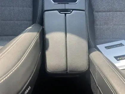 Photo 30 Renault Espace  E-Tech full hybrid 200 GSR2
