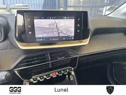Photo 24 Peugeot 208  PureTech 100 S&S BVM6