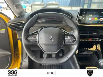 Photo 22 Peugeot 208  PureTech 100 S&S BVM6