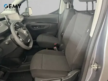 Photo 8 Peugeot Partner  CA DIESEL 130 CH XL AUT