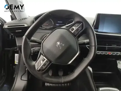 Photo 12 Peugeot 2008  BlueHDi 110 S&S BVM6