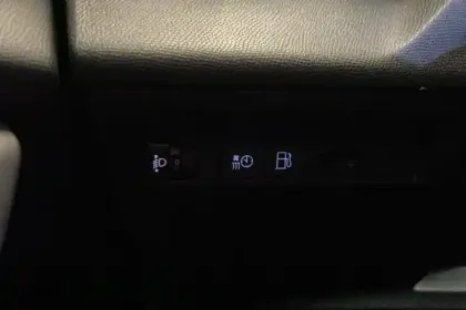 Photo 23 Peugeot 308  Plug-in Hybrid 195 ch e-DCS7