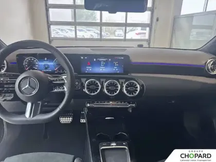 Photo 16 Mercedes Classe A  180 d