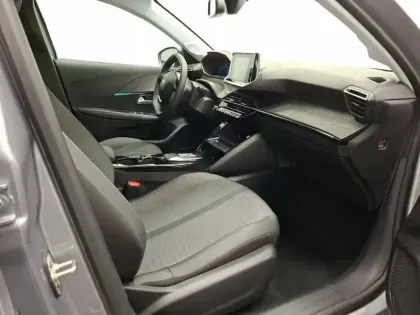Photo 29 Peugeot 208  Electrique 136ch 50 kWh