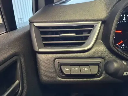 Photo 26 Renault Clio  Blue dCi 100 - 21N