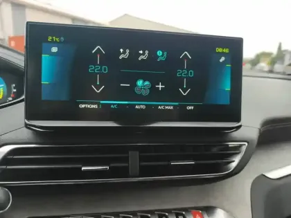 Photo 22 Peugeot 3008  Hybrid 225 e-EAT8