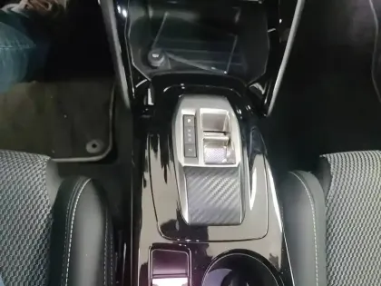 Photo 16 Peugeot 208  Hybrid 110 e-DCS6
