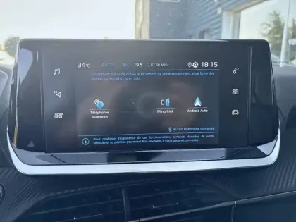 Photo 14 Peugeot 2008  PureTech 100 S&S BVM6
