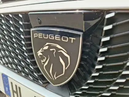 Photo 23 Peugeot 3008  Electrique 230 ch Grande autonomie 97 kWh