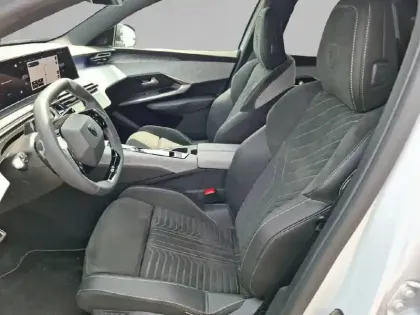 Photo 10 Peugeot 3008  Electrique 230 ch Grande autonomie 97 kWh