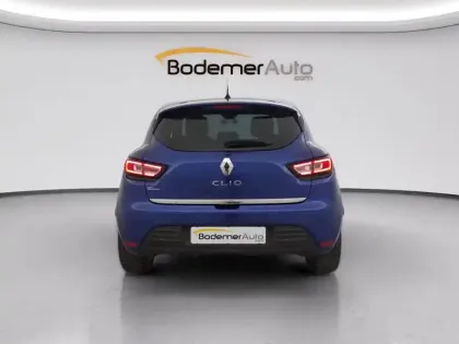 Photo 18 Renault Clio  dCi 90 Energy