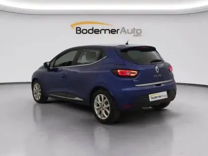 Photo 17 Renault Clio  dCi 90 Energy
