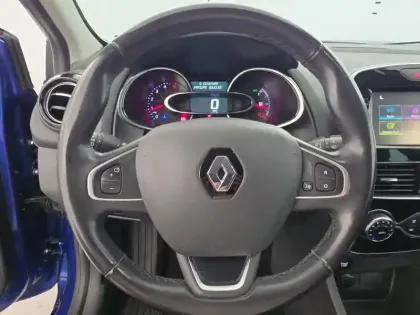 Photo 33 Renault Clio  dCi 90 Energy