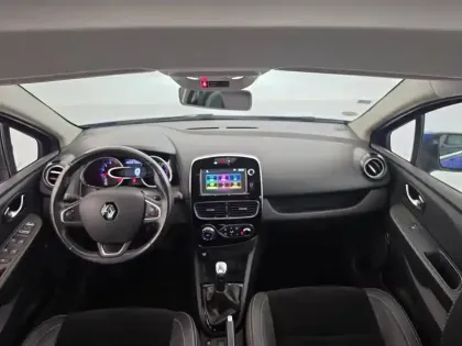 Photo 32 Renault Clio  dCi 90 Energy