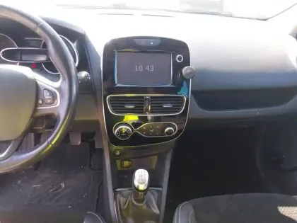 Photo 9 Renault Clio  dCi 90 Energy