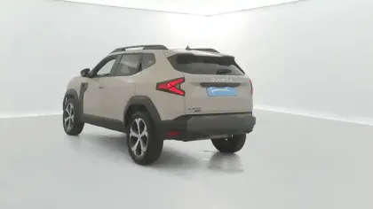 Photo 11 Dacia Duster  Hybrid 140