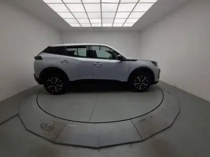 Photo 10 Peugeot 2008  100 S&S BVM6